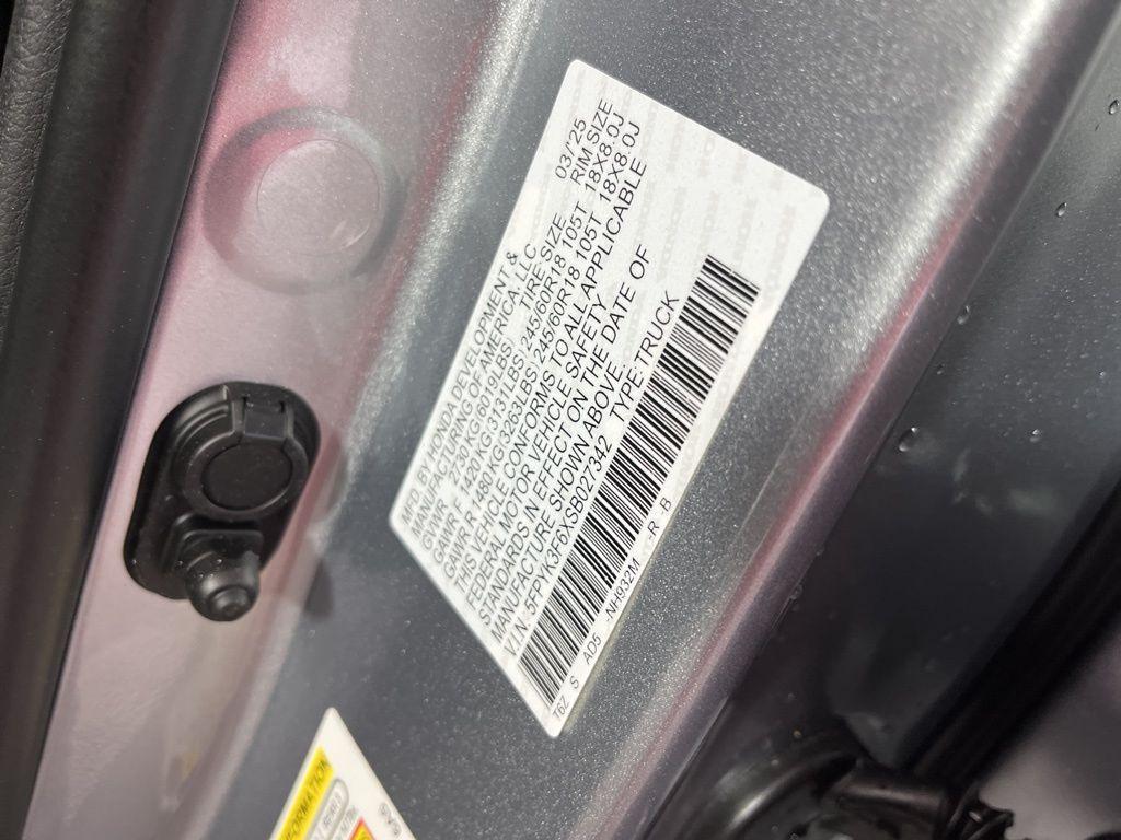 new 2025 Honda Ridgeline car, priced at $48,330