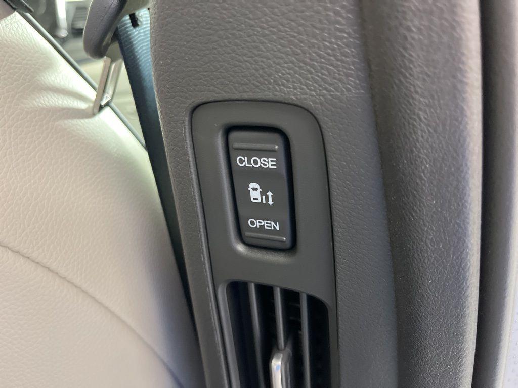 new 2025 Honda Odyssey car, priced at $46,347