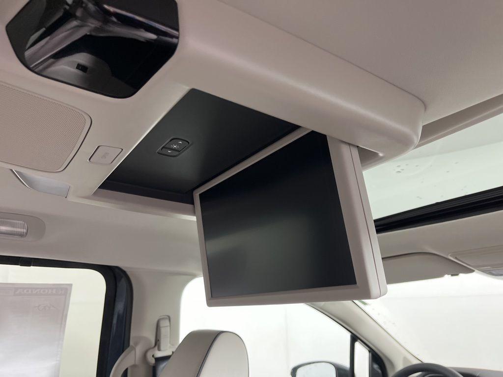new 2025 Honda Odyssey car, priced at $46,347
