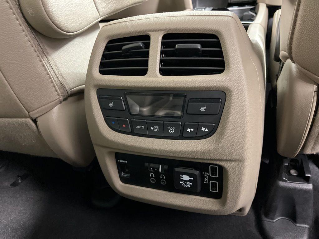 used 2022 Honda Pilot car, priced at $36,477