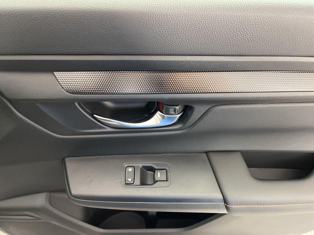 new 2026 Honda CR-V Hybrid car, priced at $40,630