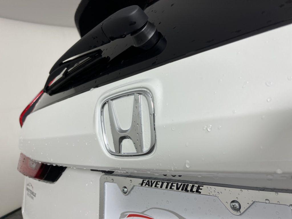 new 2026 Honda CR-V Hybrid car, priced at $40,630