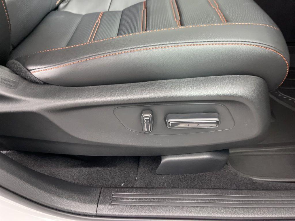 new 2026 Honda CR-V Hybrid car, priced at $40,630