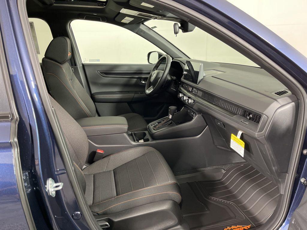 new 2026 Honda CR-V Hybrid car, priced at $40,250