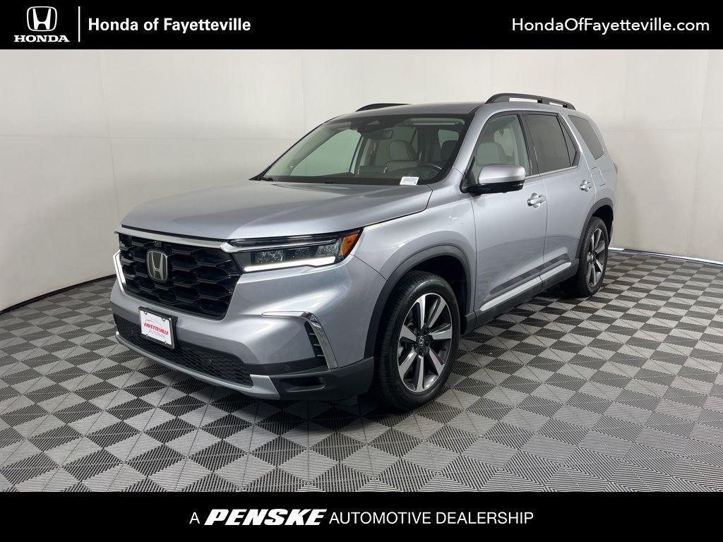 used 2023 Honda Pilot car, priced at $46,989