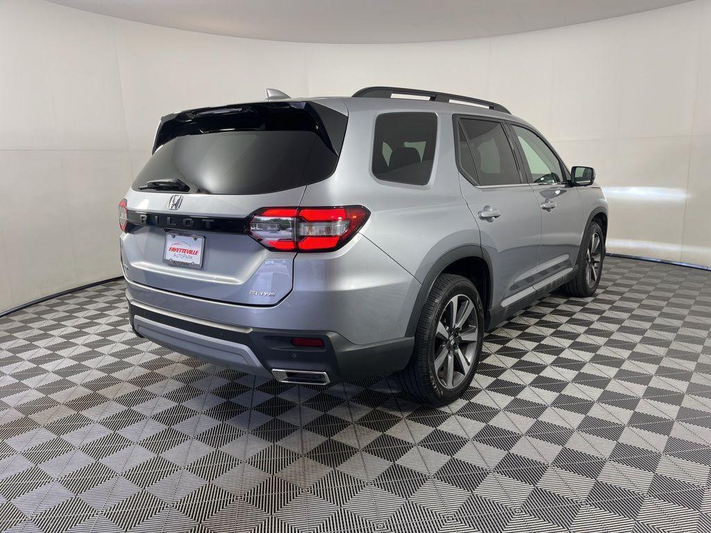 used 2023 Honda Pilot car, priced at $46,989