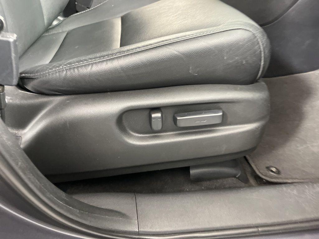 used 2019 Honda Pilot car, priced at $28,495