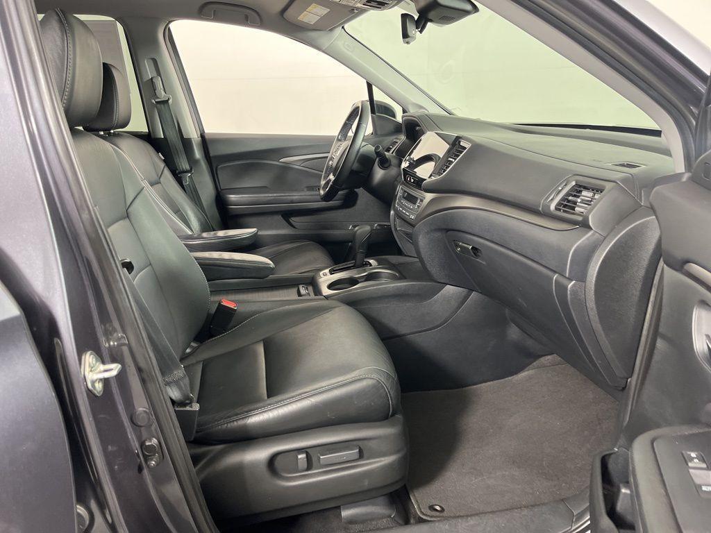 used 2019 Honda Pilot car, priced at $28,495