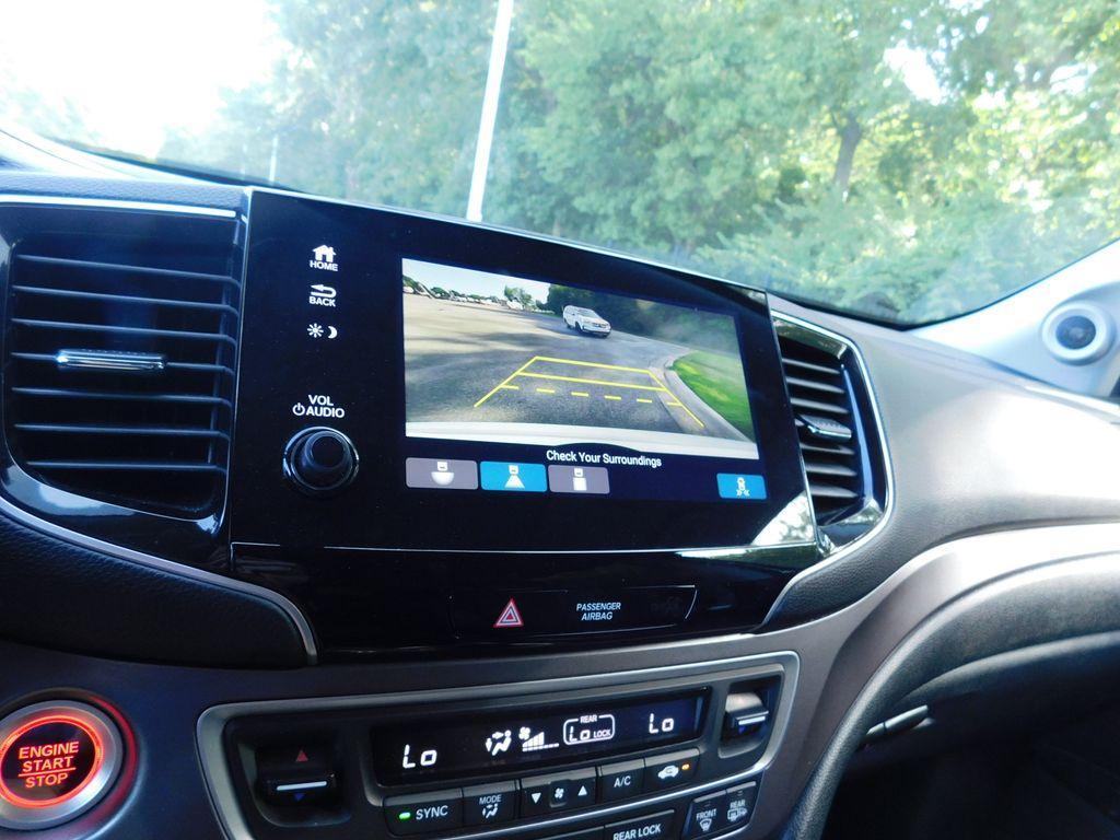 used 2022 Honda Pilot car, priced at $35,416