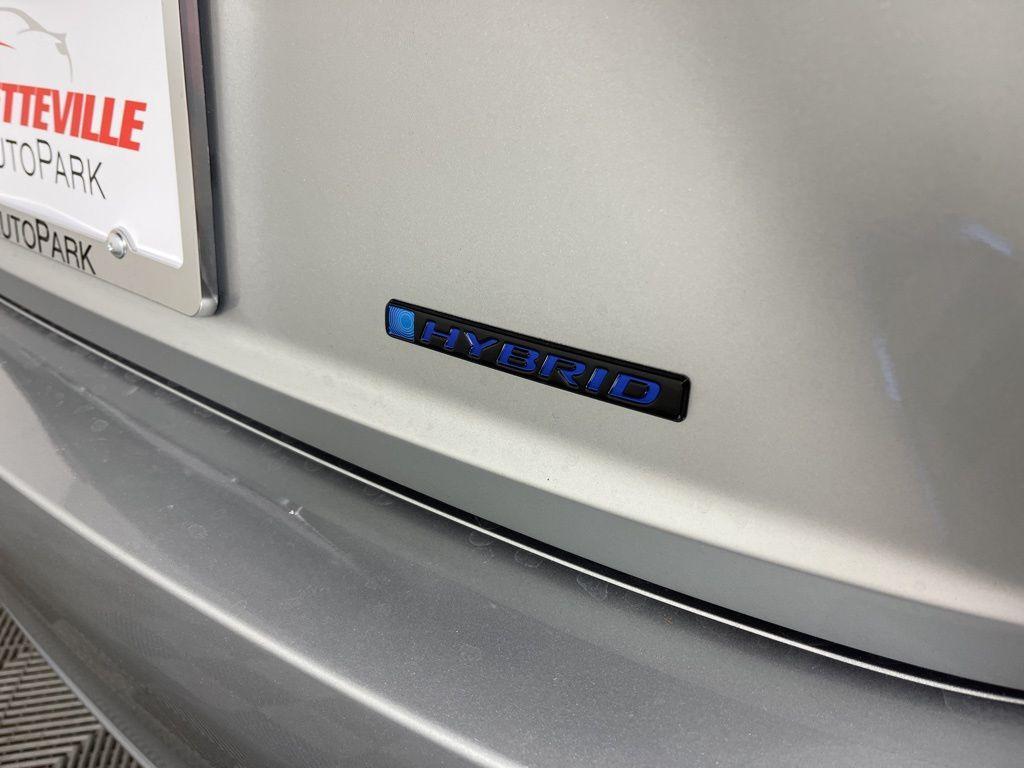 new 2026 Honda Civic Hybrid car, priced at $33,490