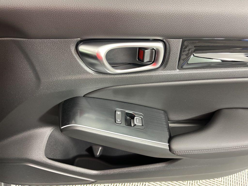 new 2026 Honda Civic Hybrid car, priced at $33,490