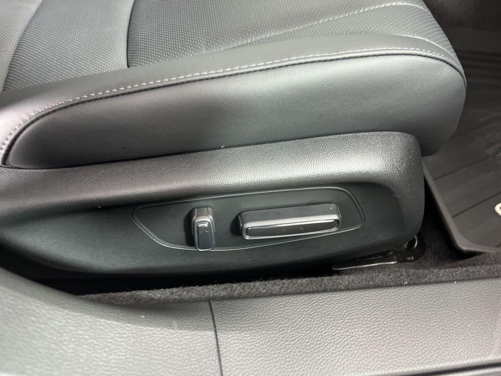 new 2025 Honda Accord Hybrid car, priced at $36,135