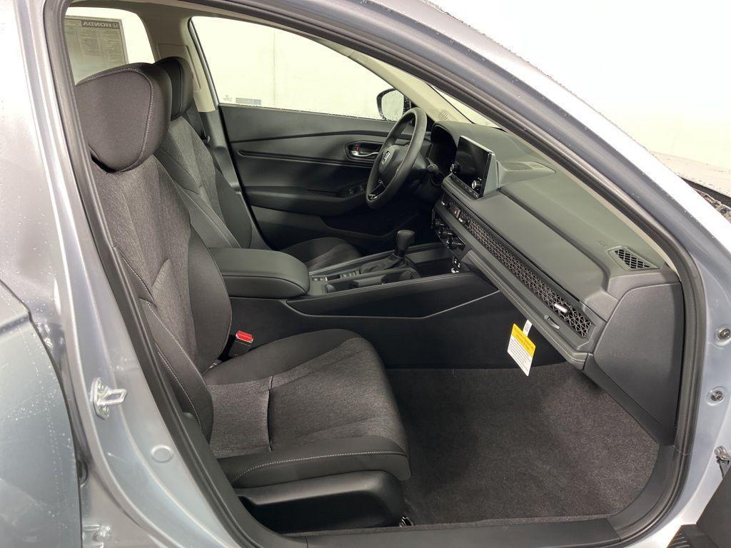 new 2025 Honda Accord car, priced at $31,755