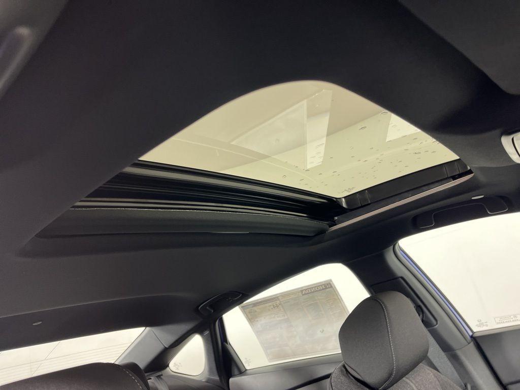 new 2025 Honda Accord Hybrid car, priced at $35,305