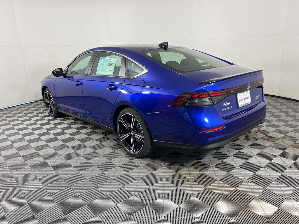 new 2025 Honda Accord Hybrid car, priced at $35,305