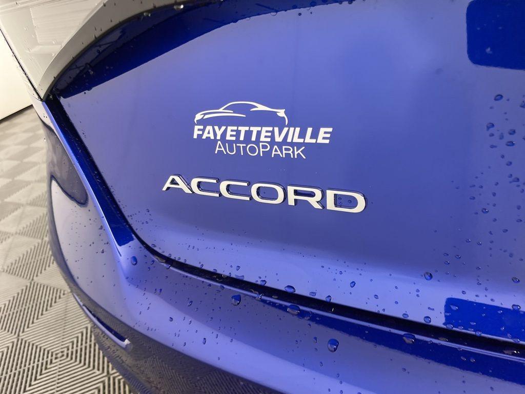 new 2025 Honda Accord Hybrid car, priced at $35,305