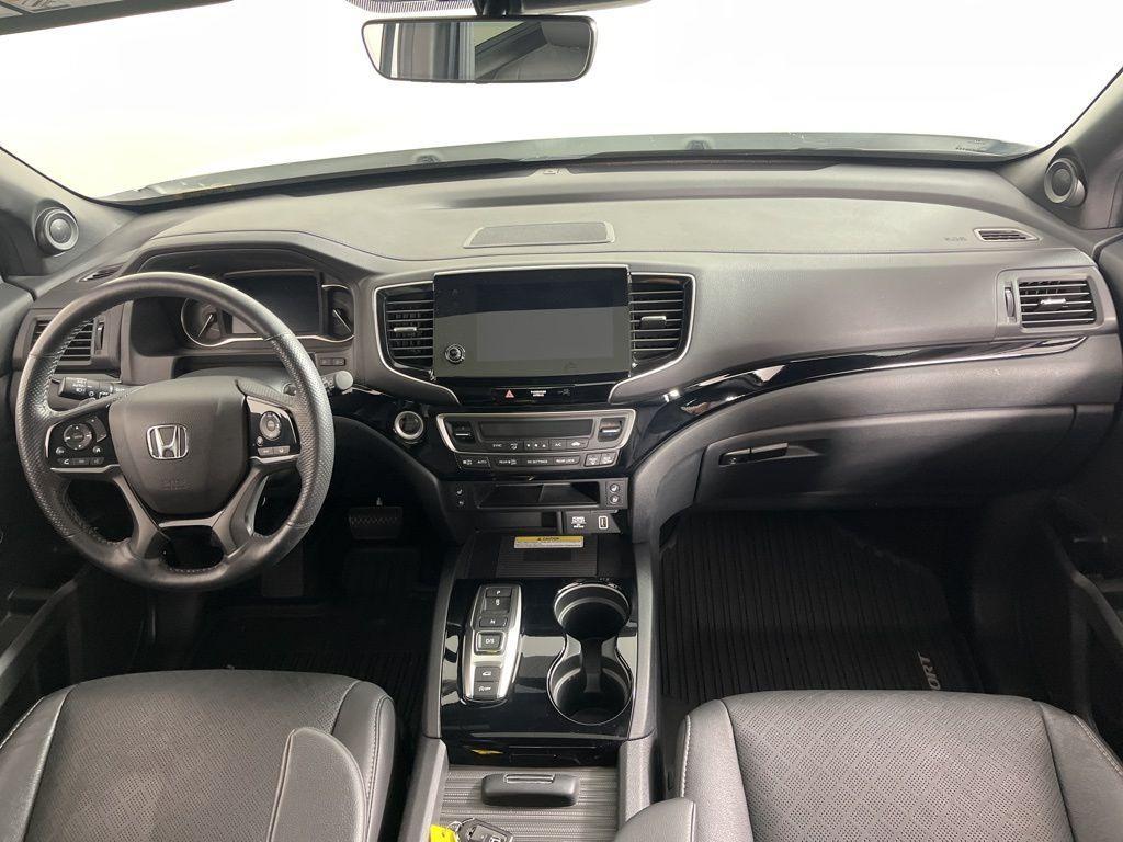 used 2022 Honda Passport car, priced at $35,979