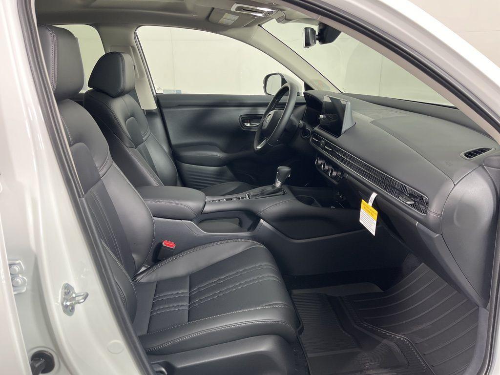 new 2026 Honda HR-V car, priced at $31,955