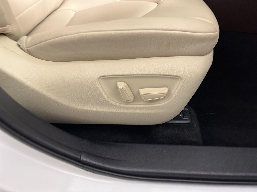 used 2021 Toyota Highlander car, priced at $25,558