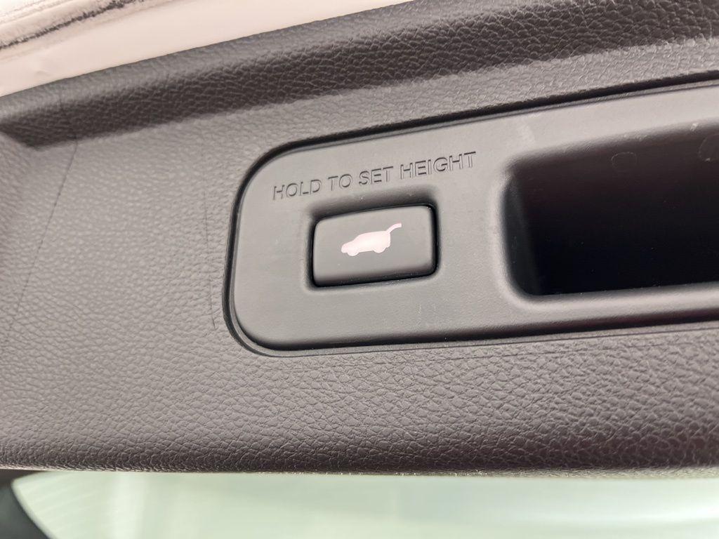 used 2023 Honda Odyssey car, priced at $40,991