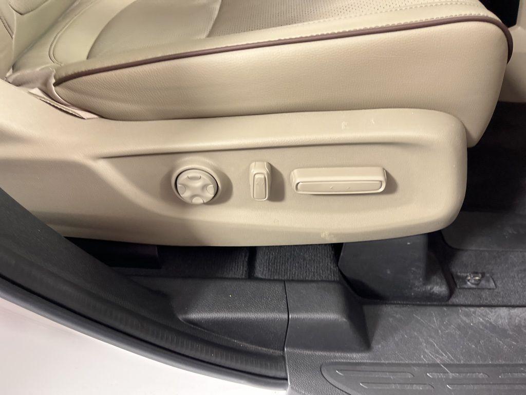 used 2023 Honda Odyssey car, priced at $40,991