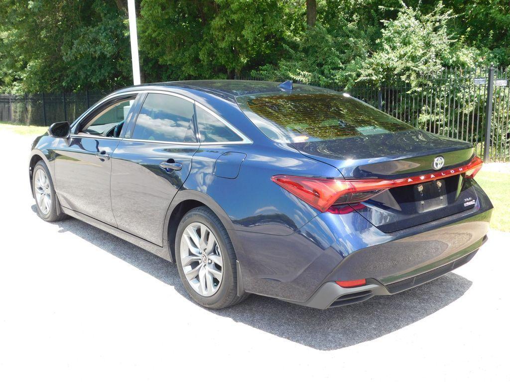 used 2022 Toyota Avalon Hybrid car, priced at $32,122