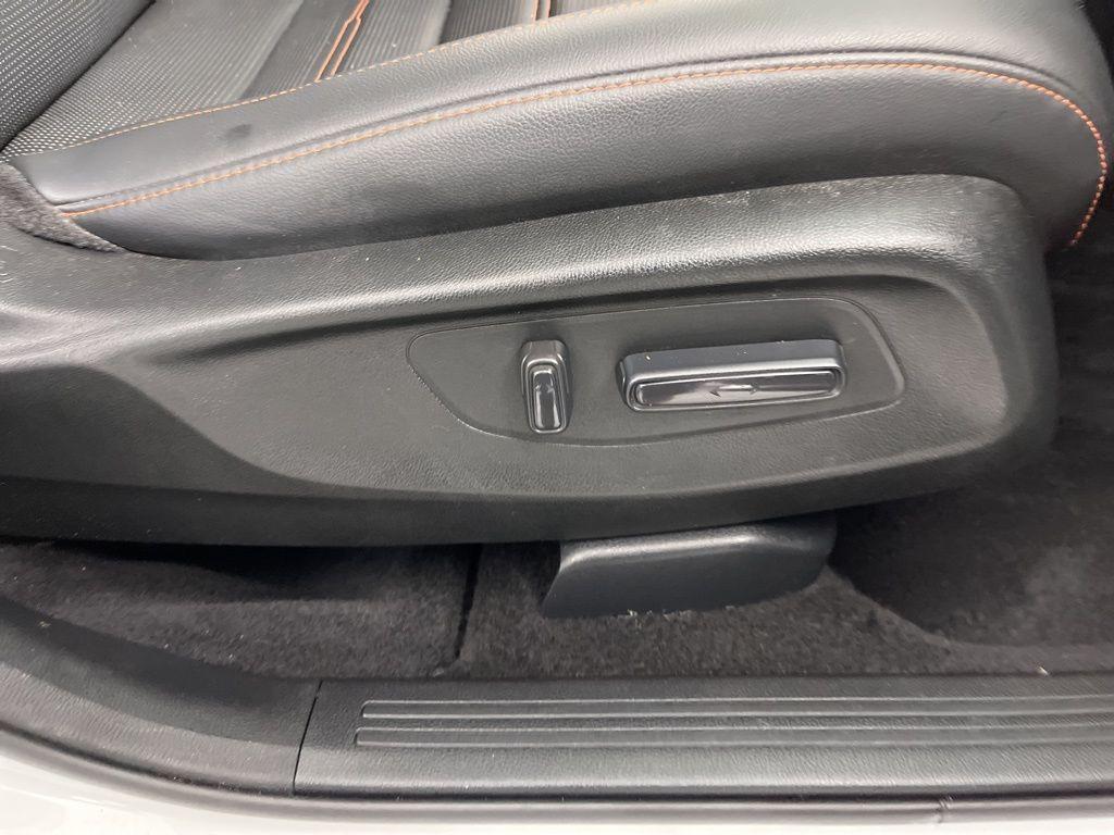 used 2024 Honda CR-V Hybrid car, priced at $33,964