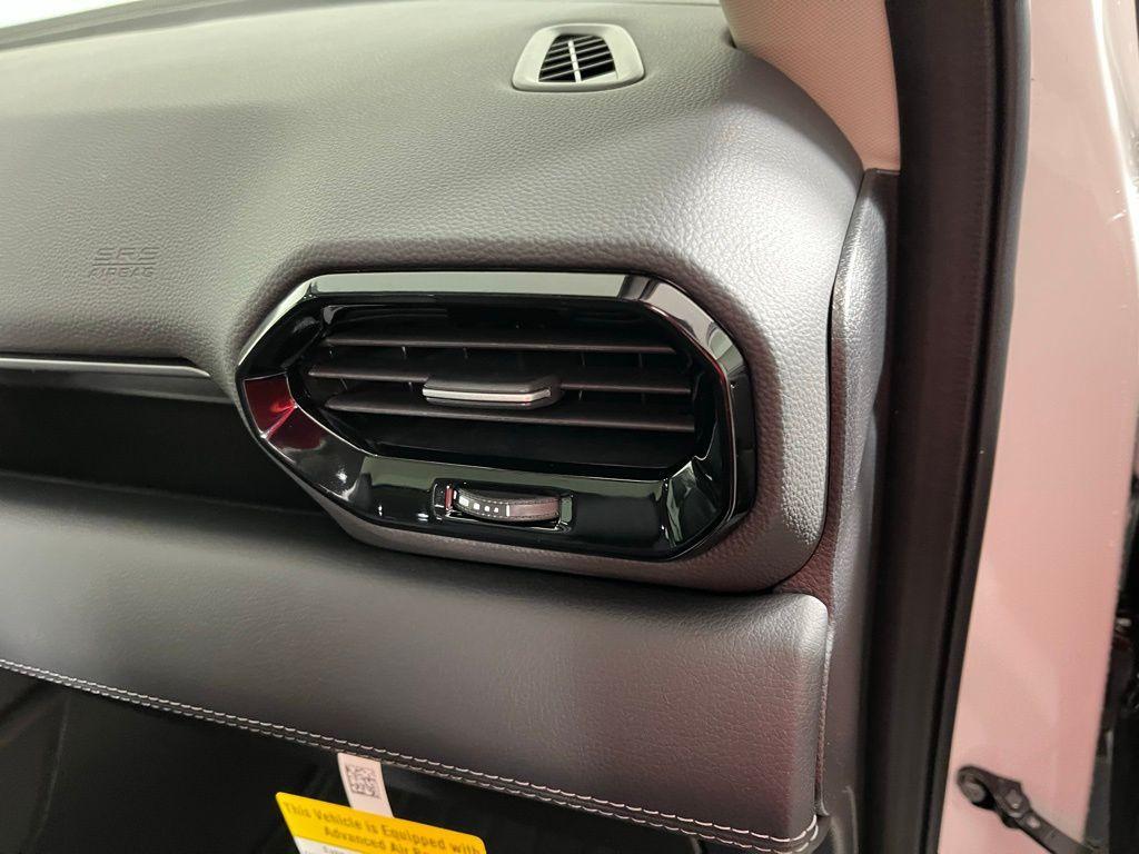 new 2025 Honda Pilot car, priced at $49,450