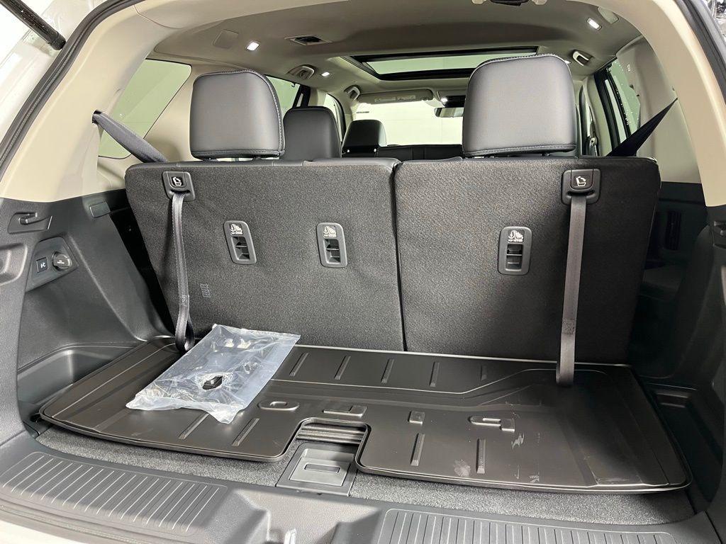 new 2025 Honda Pilot car, priced at $49,450