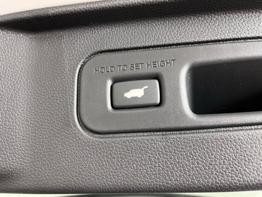 new 2025 Honda Pilot car, priced at $49,450