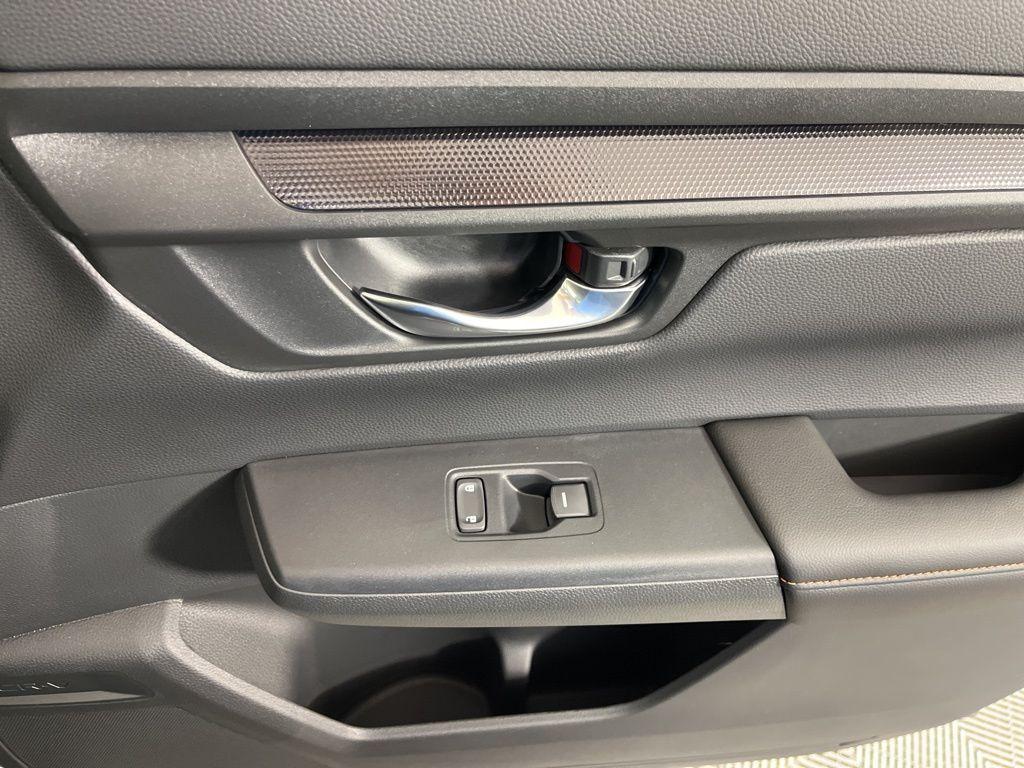 new 2026 Honda CR-V Hybrid car, priced at $38,877