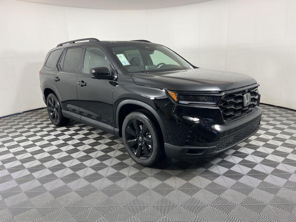 new 2025 Honda Pilot car, priced at $56,075