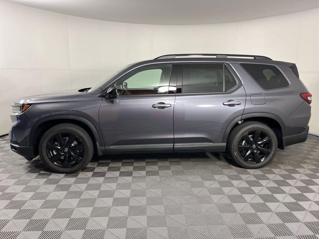new 2025 Honda Pilot car, priced at $56,030