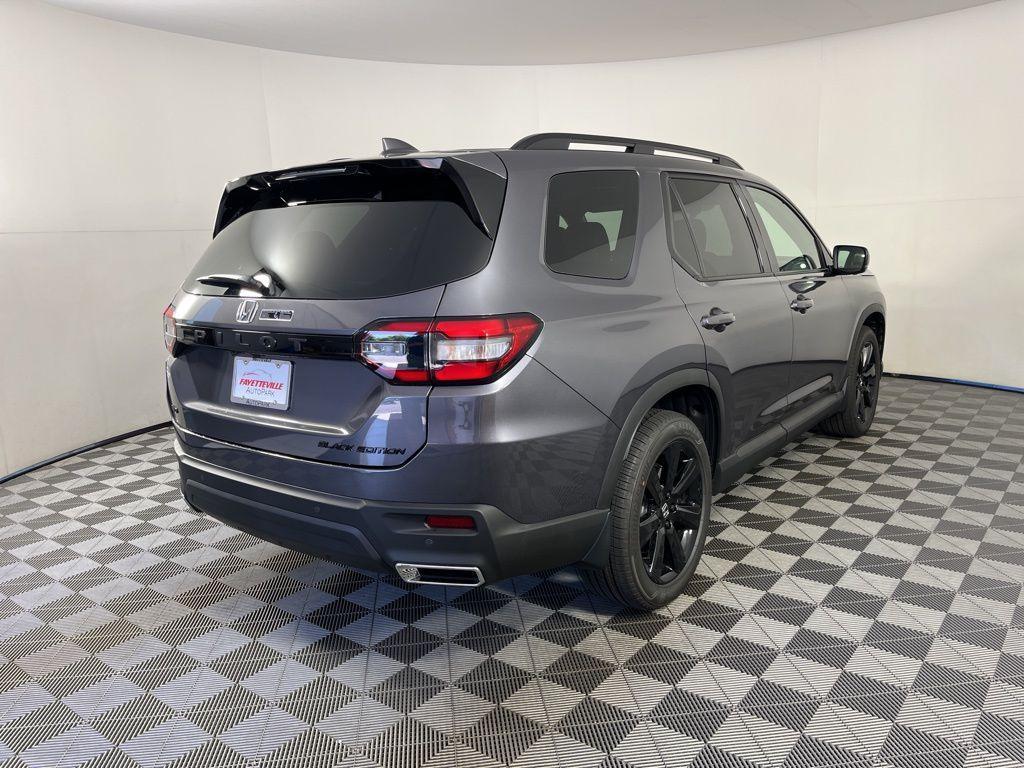 new 2025 Honda Pilot car, priced at $56,030