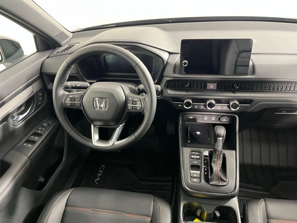 new 2026 Honda CR-V Hybrid car, priced at $41,675