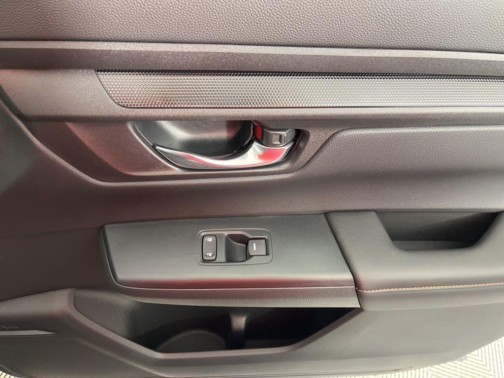 new 2026 Honda CR-V Hybrid car, priced at $38,580