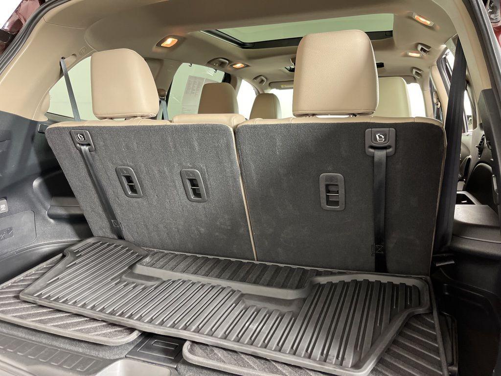 used 2021 Honda Pilot car, priced at $29,900