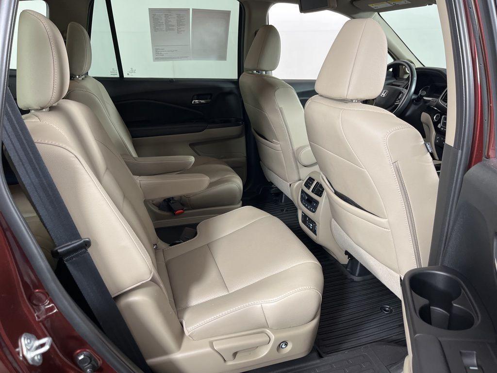 used 2021 Honda Pilot car, priced at $29,989