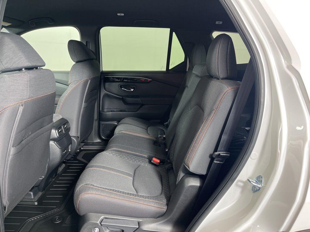 new 2025 Honda Pilot car