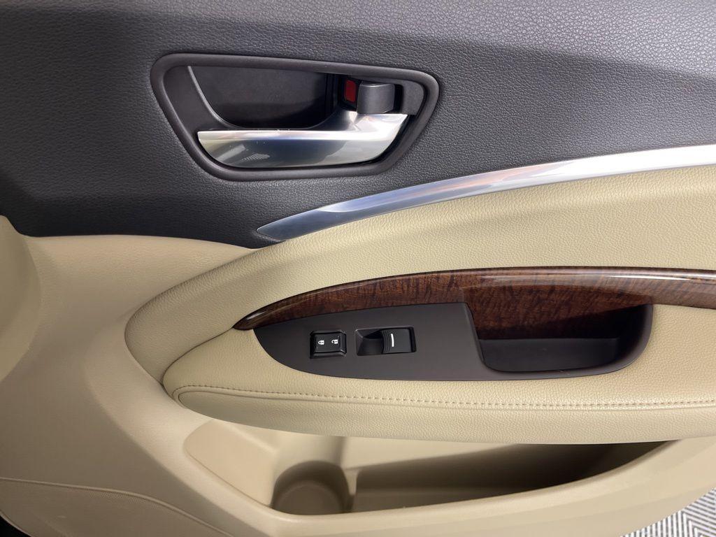 used 2018 Acura MDX car, priced at $20,794