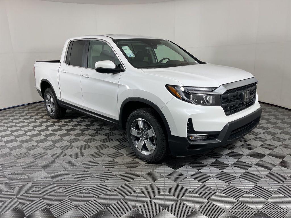 new 2025 Honda Ridgeline car, priced at $43,282