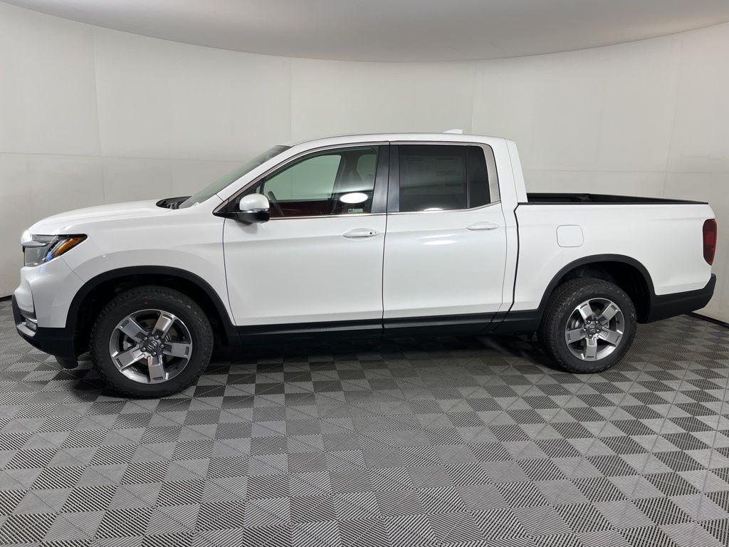 new 2025 Honda Ridgeline car, priced at $43,282