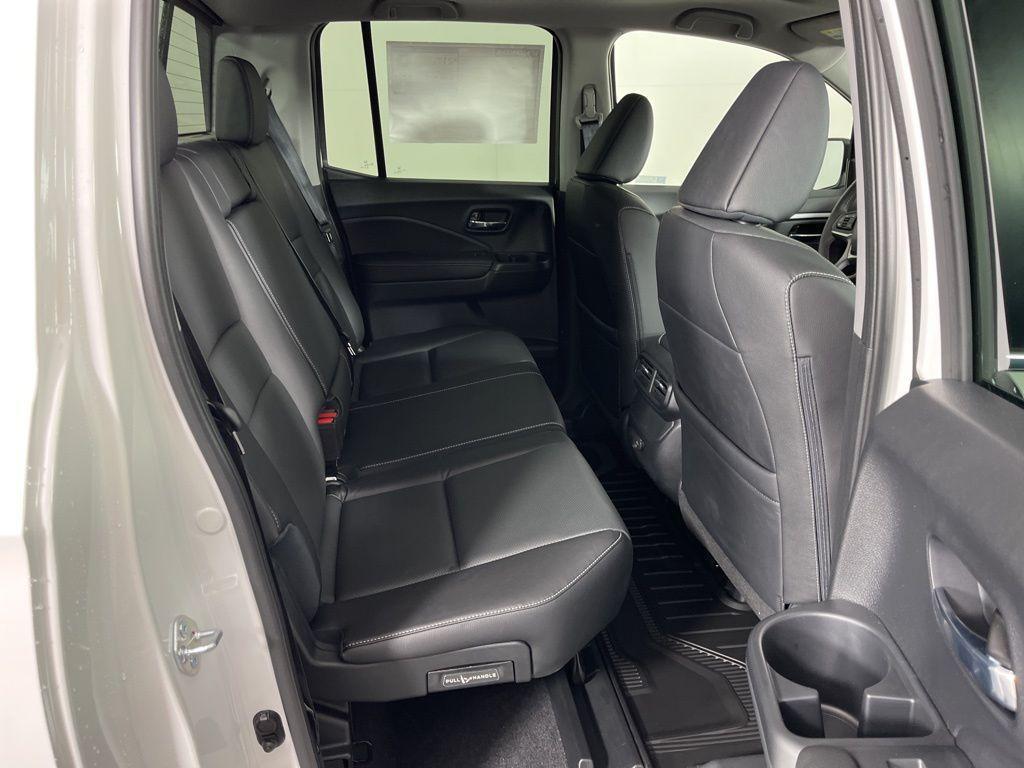 new 2025 Honda Ridgeline car, priced at $43,282