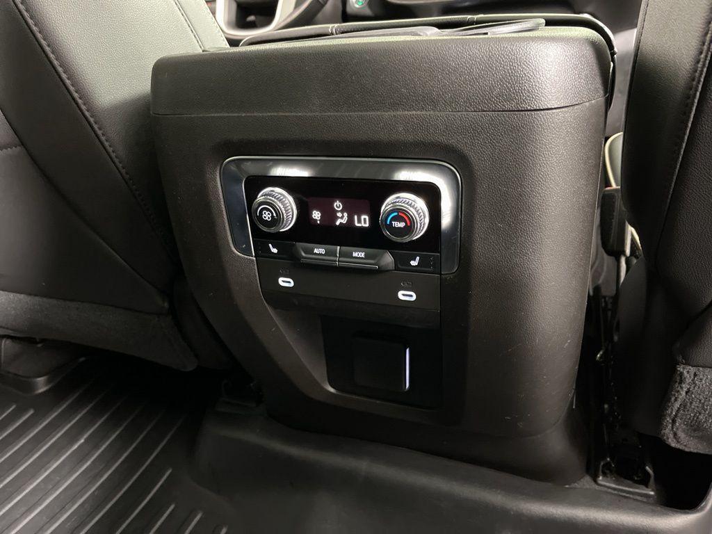 used 2021 GMC Yukon car, priced at $47,940