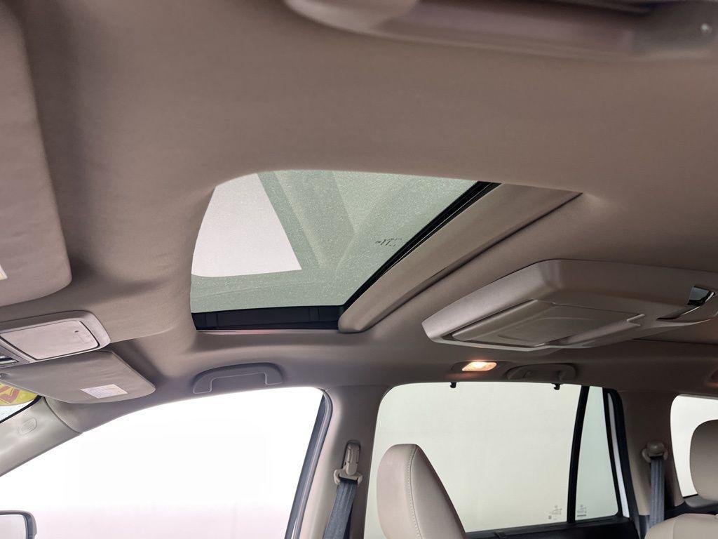 used 2022 Honda Pilot car, priced at $42,435