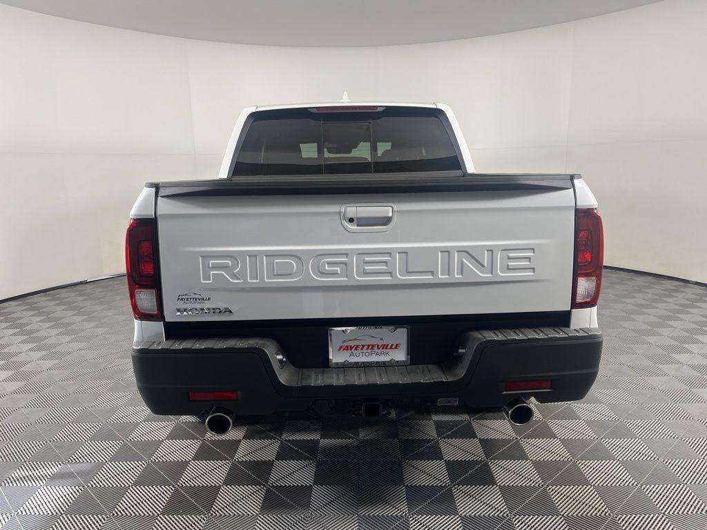 new 2025 Honda Ridgeline car, priced at $42,997