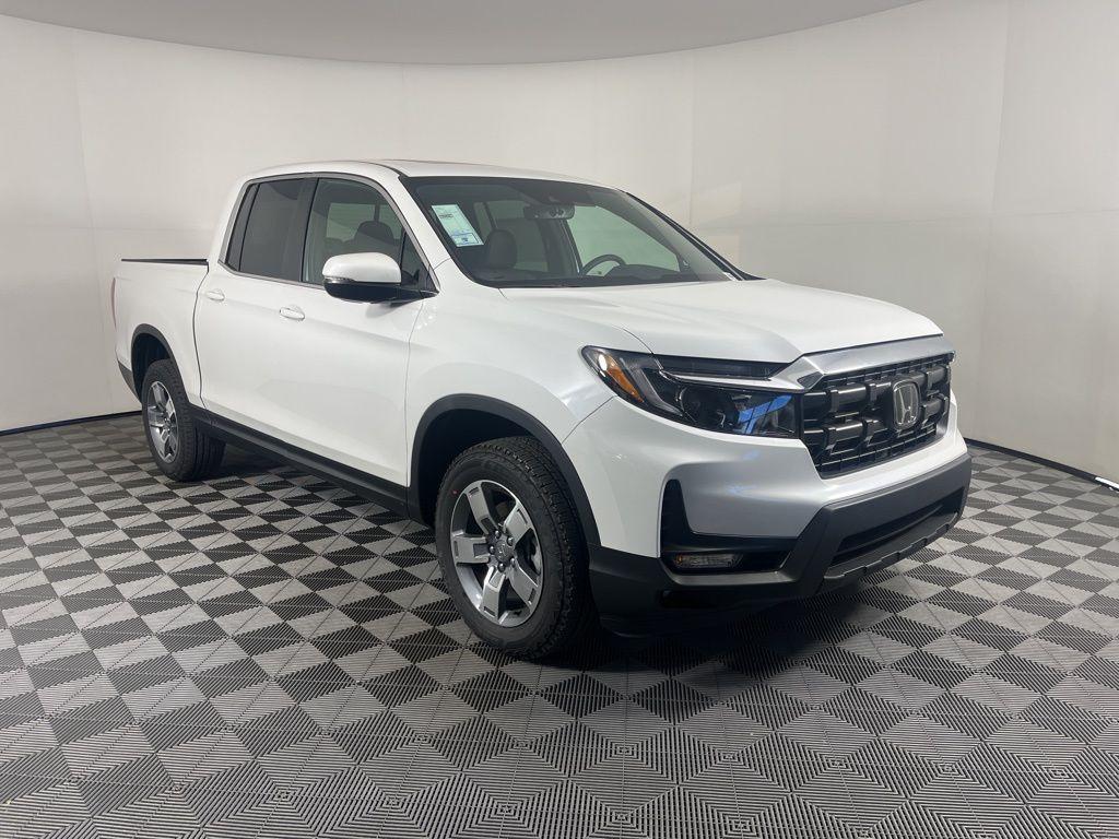 new 2025 Honda Ridgeline car, priced at $42,997