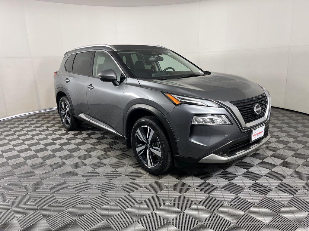 used 2022 Nissan Rogue car, priced at $28,958