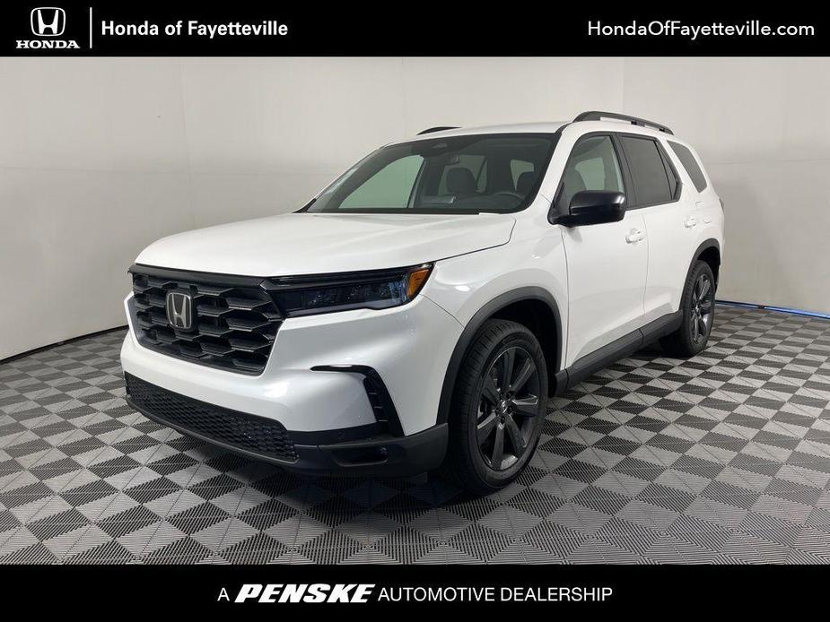 new 2025 Honda Pilot car, priced at $44,150