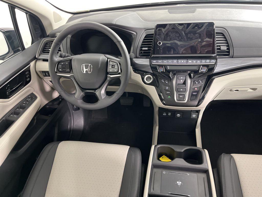 new 2026 Honda Odyssey car, priced at $53,205